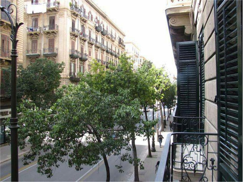 B&B Suitecentro Palermo Buitenkant foto